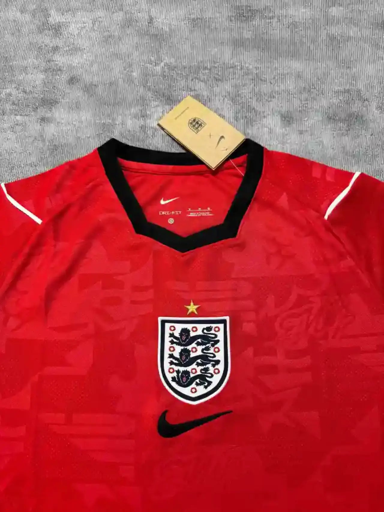 England WM 2026 – Auswärtstrikot Fan Version | TrikotZone