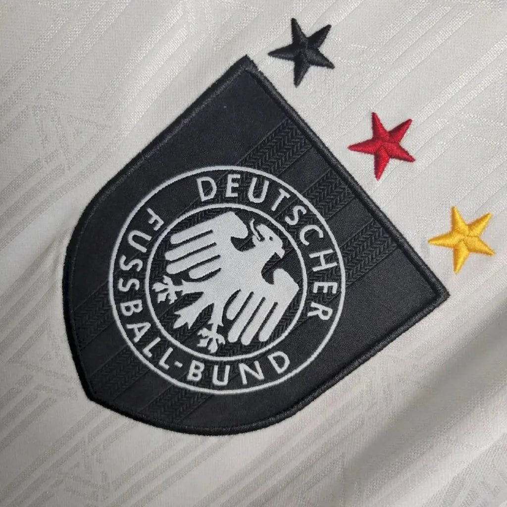 Deutschland 1996 Retro Heimtrikot | TrikotZone