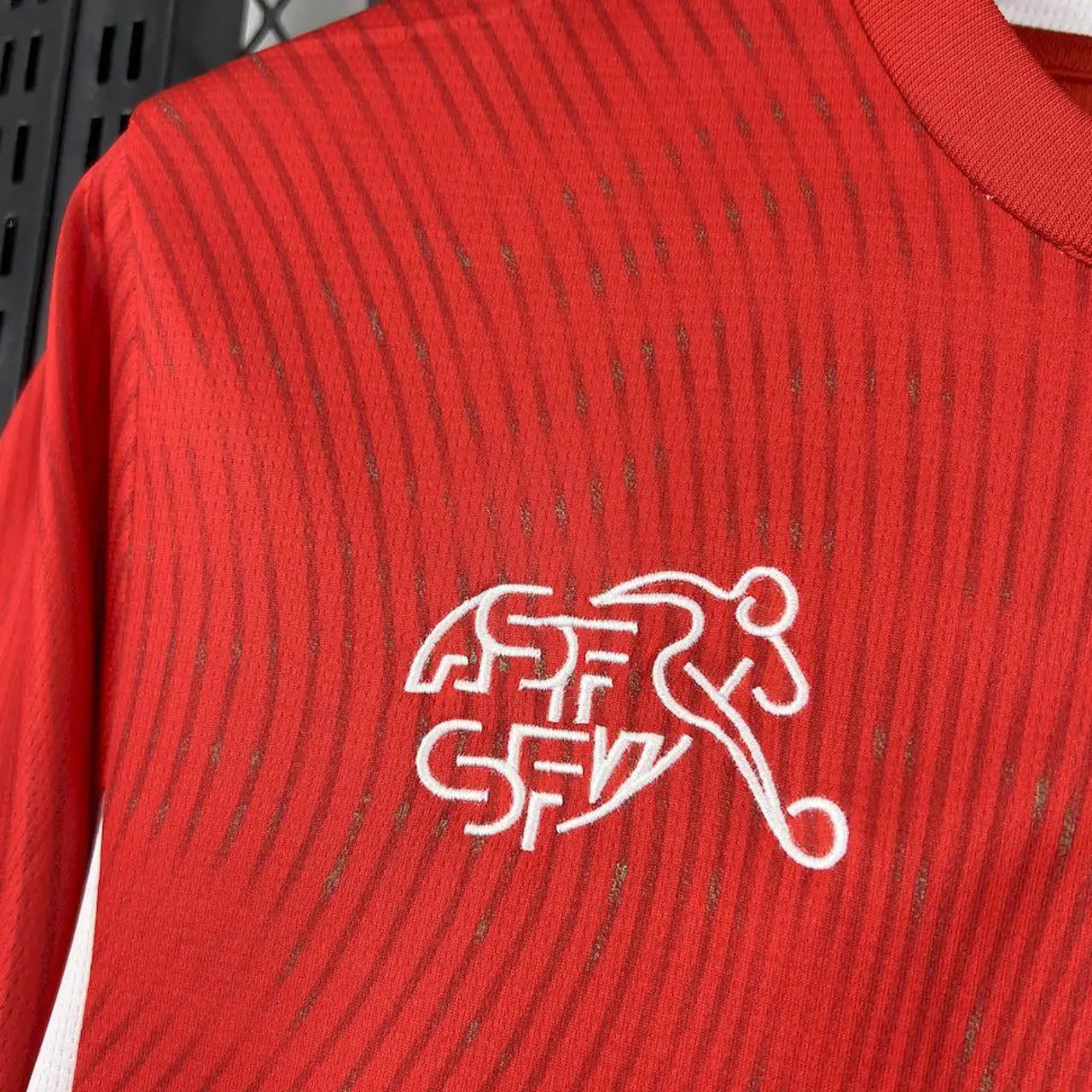 Schweiz WM 2026 Heimtrikot – Fan Edition | TrikotZone