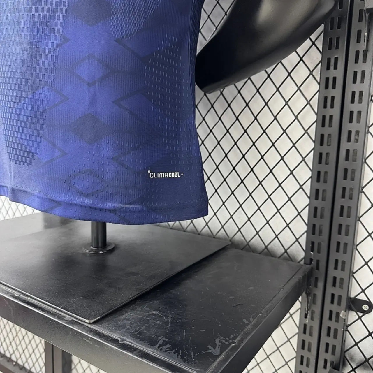 Schottland WM 2026 Heimtrikot –Spielerversion | TrikotZone