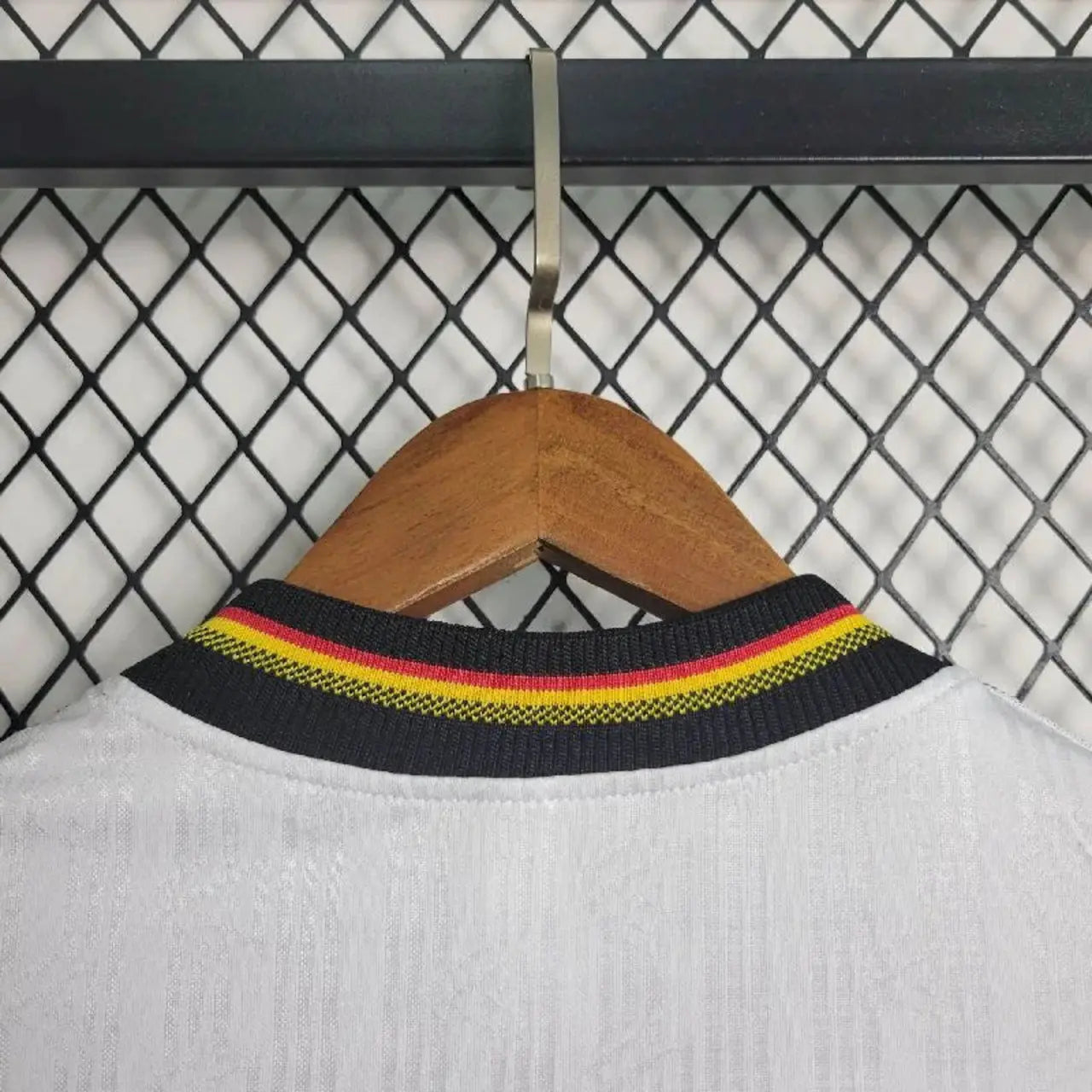 Deutschland 1996 Retro Heimtrikot | TrikotZone