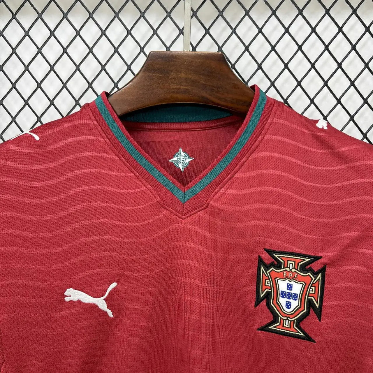 Portugal WM 2026 Heimtrikot – Fan Version | TrikotZone