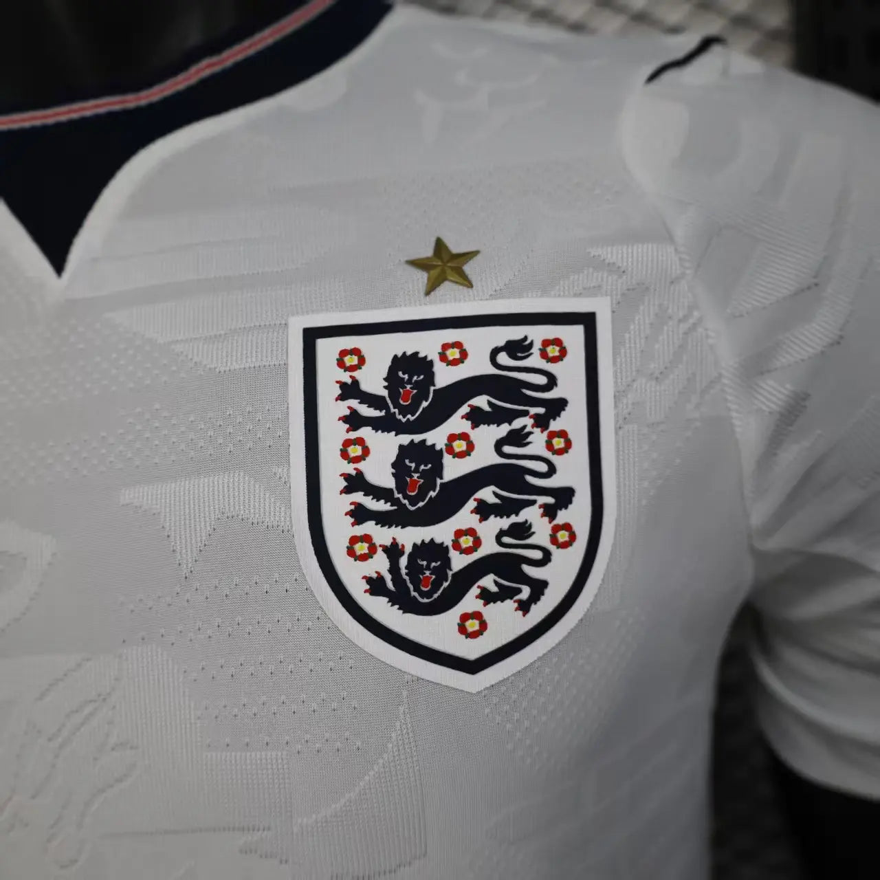 England WM 2026 Heimtrikot – Spielerversion | TrikotZone