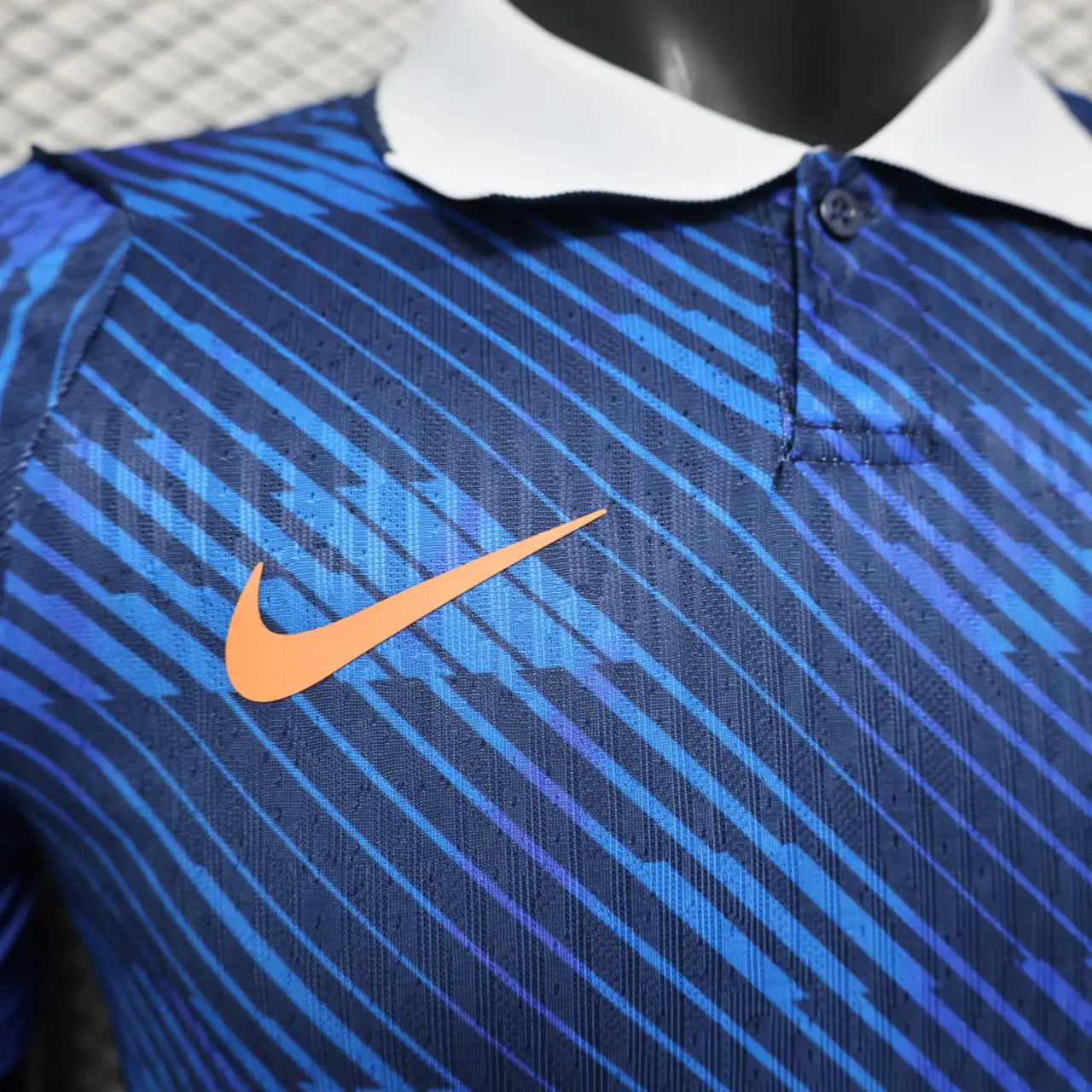 Frankreich WM 2026 Heimtrikot – Spielerversion | TrikotZone