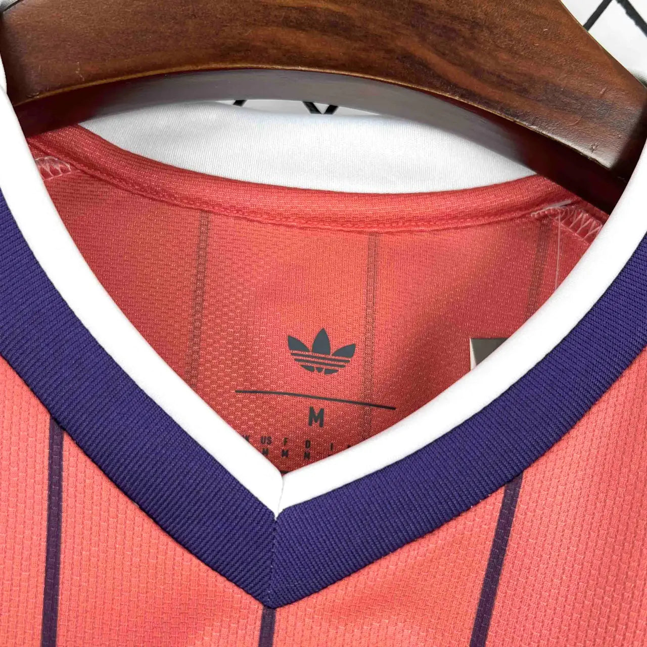 Schottland WM 2026 Auswärtstrikot – Fan Version | TrikotZone