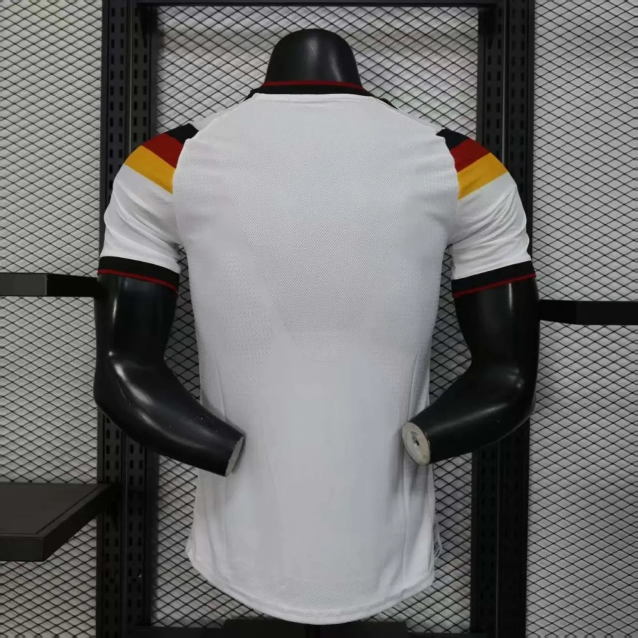 Deutschland WM 2026 Heimtrikot – Spieler Version | TrikotZone